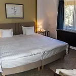 Rosa Boutique 3*