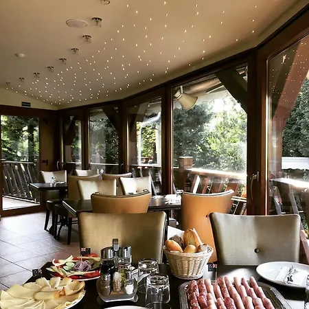 Rosa Boutique Hotel 3*